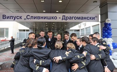 Успешните ученици на Националната гимназия по ветеринарна медицина в Ловеч 3
