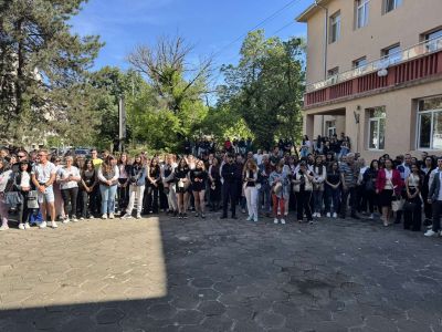 Изпращане випуск 2026г 10