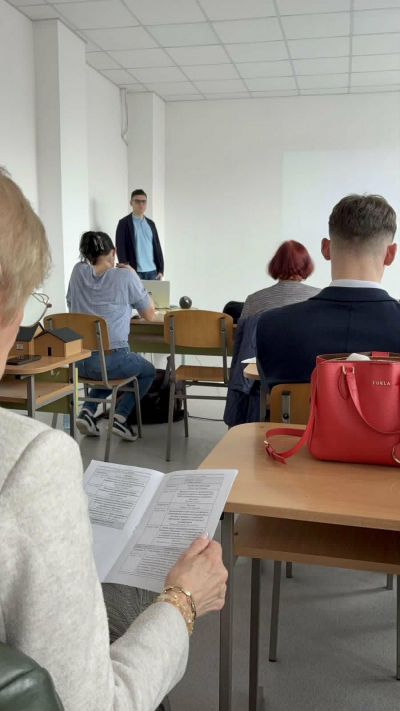 Младежка научна сесия 4