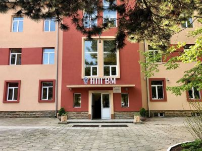 Материална база - Национална професионална гимназия по ветеринарна медицина Проф. д-р Д. Димов - Ловеч